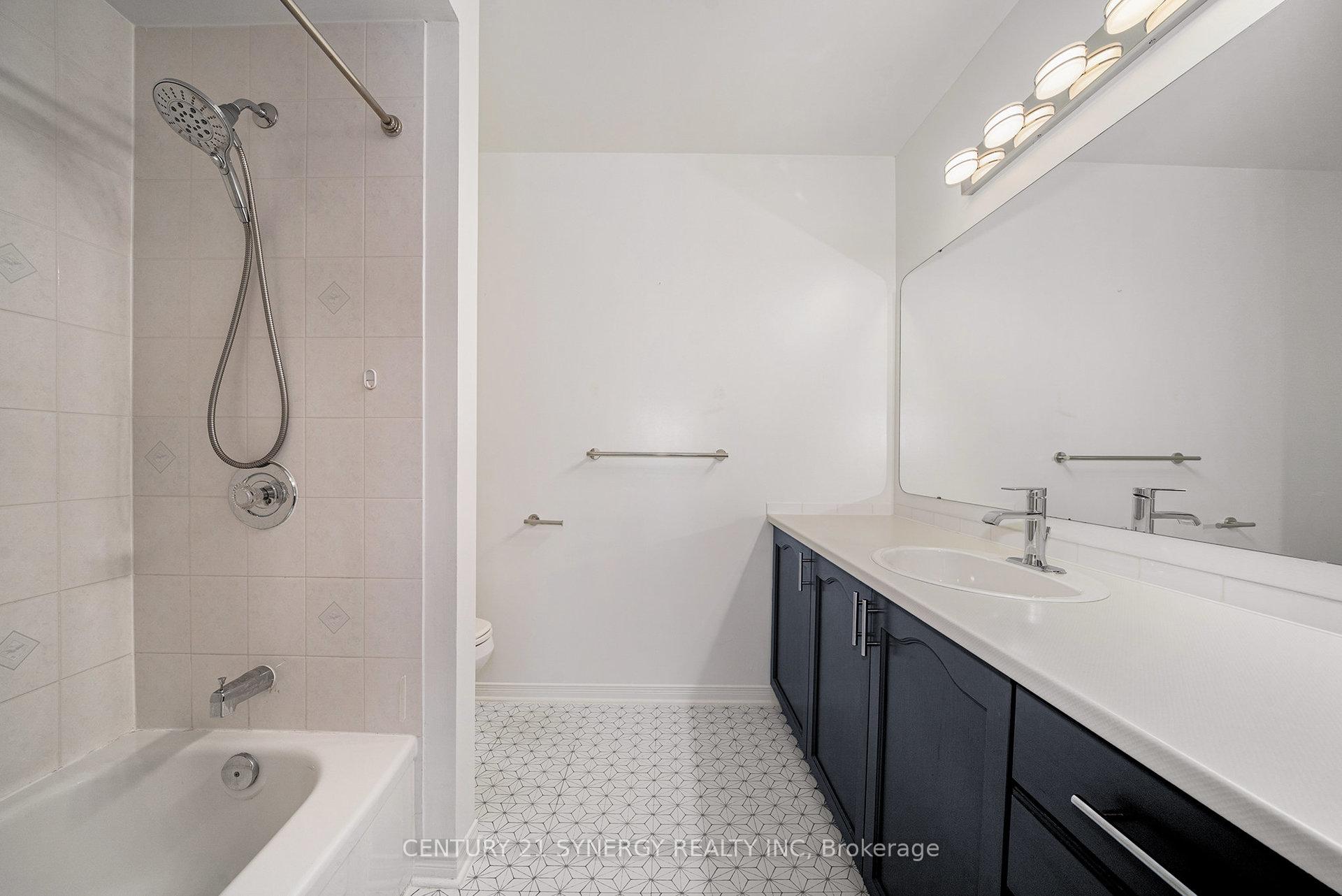 Photo 12 of 6065 Pineglade Crescent, Ottawa, Chapel Hill South - Orleans Village — HOMEH