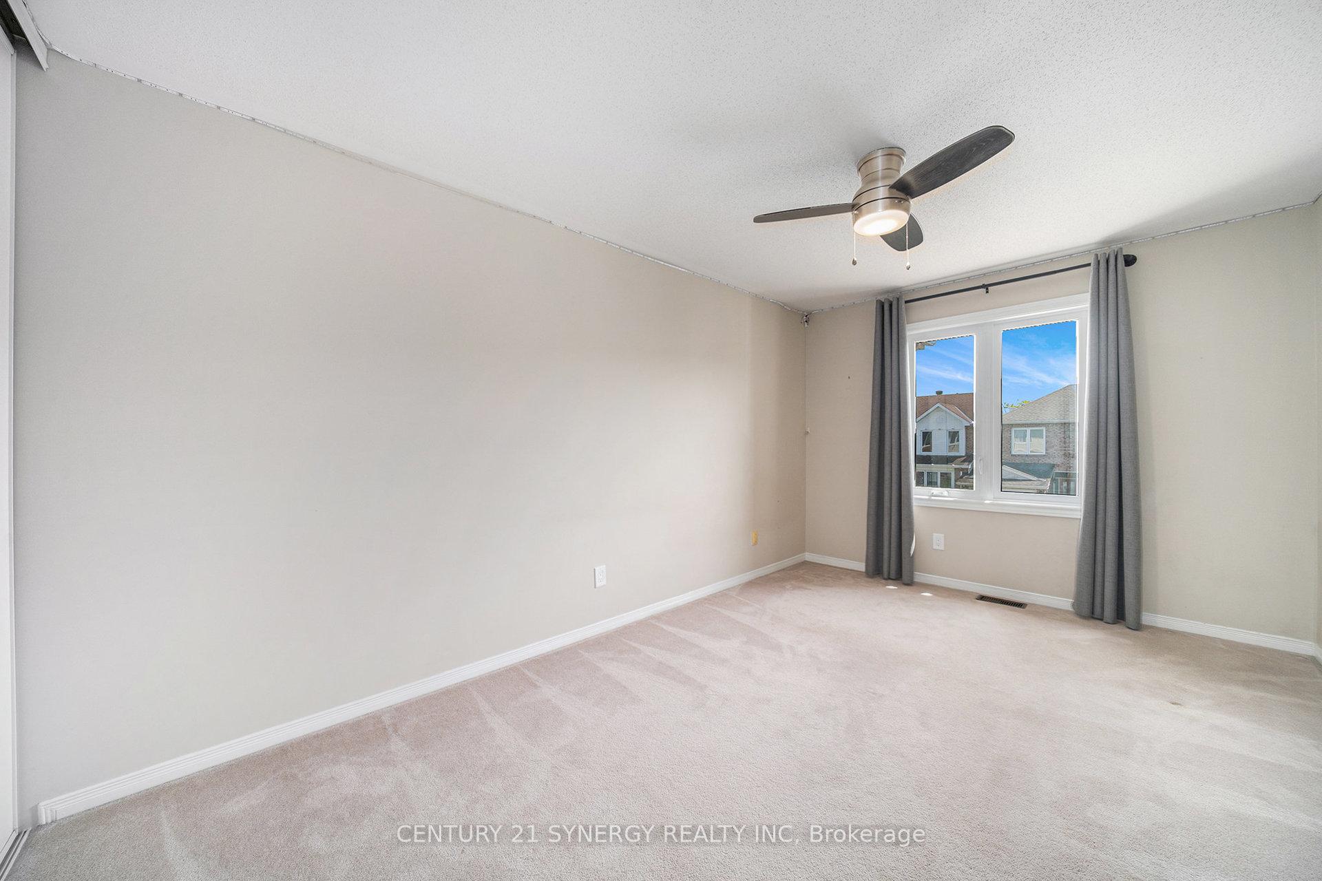 Photo 13 of 6065 Pineglade Crescent, Ottawa, Chapel Hill South - Orleans Village — HOMEH