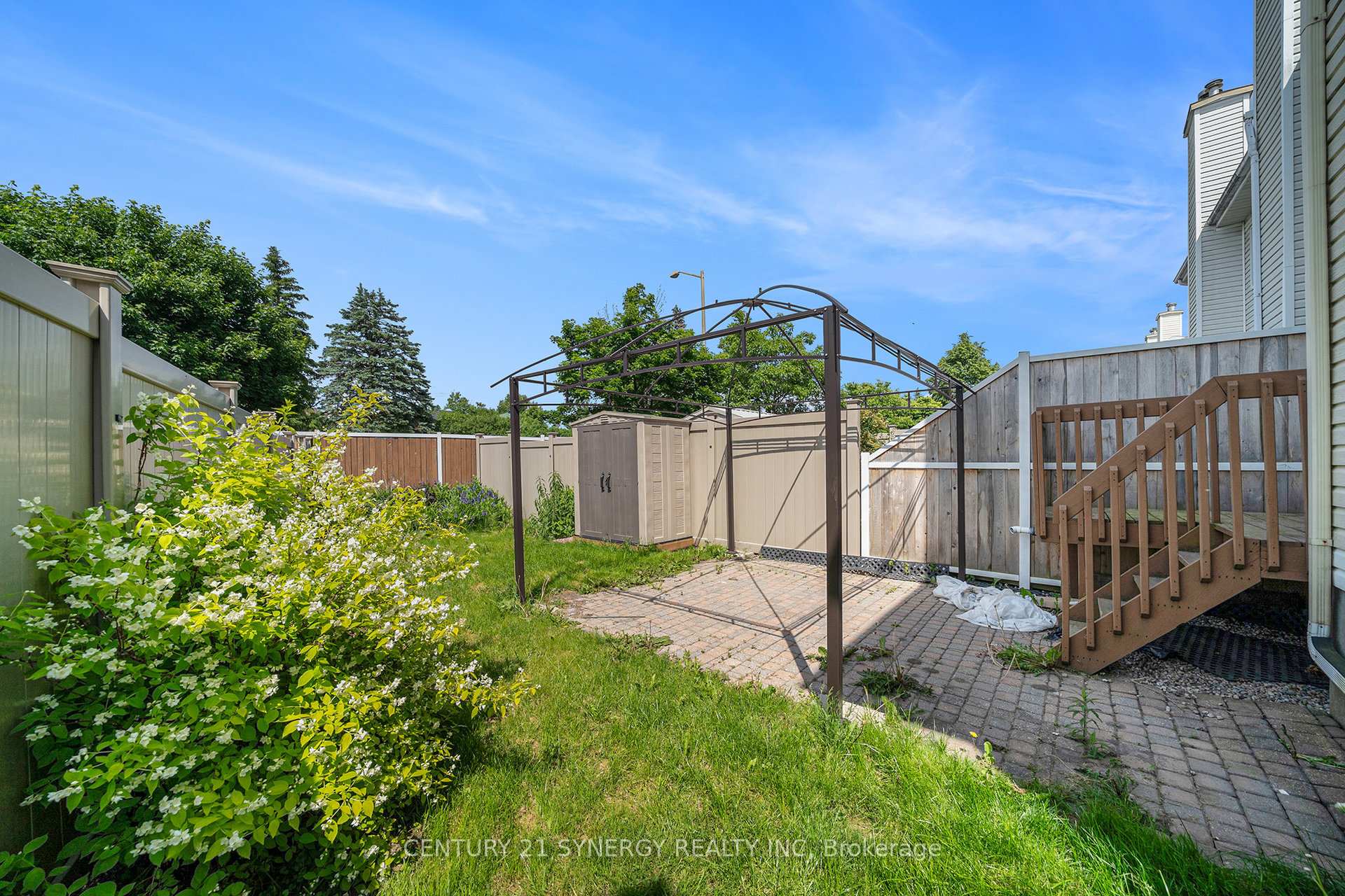 Photo 19 of 6065 Pineglade Crescent, Ottawa, Chapel Hill South - Orleans Village — HOMEH