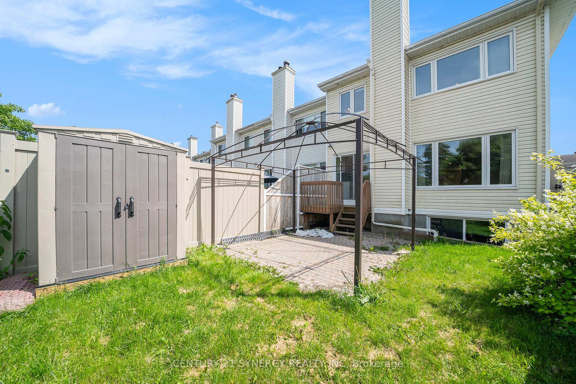 Photo 20 of 6065 Pineglade Crescent, Ottawa, Chapel Hill South - Orleans Village — HOMEH