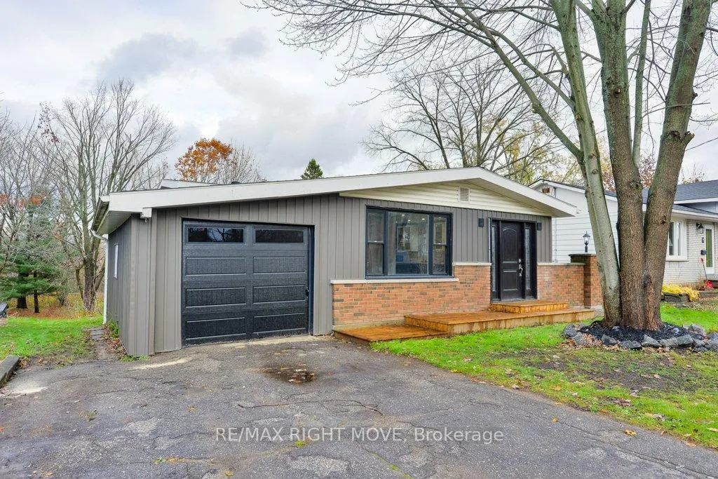 Front of 406 Sundial Drive