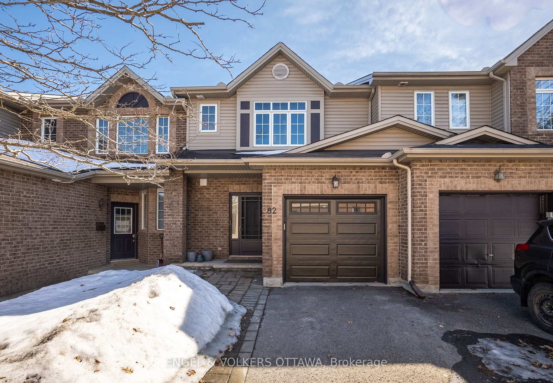 Photo 1 of 82 Cargrove, Ottawa, Carson Meadows — HOMEH