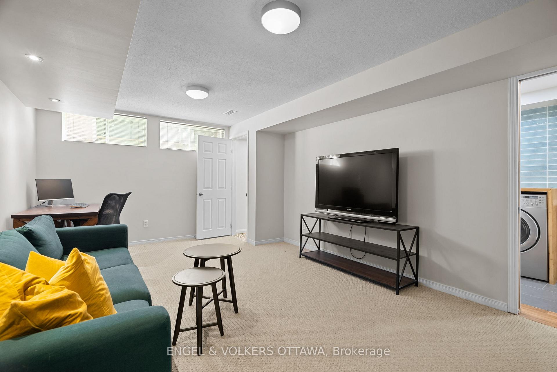 Photo 22 of 82 Cargrove, Ottawa, Carson Meadows — HOMEH