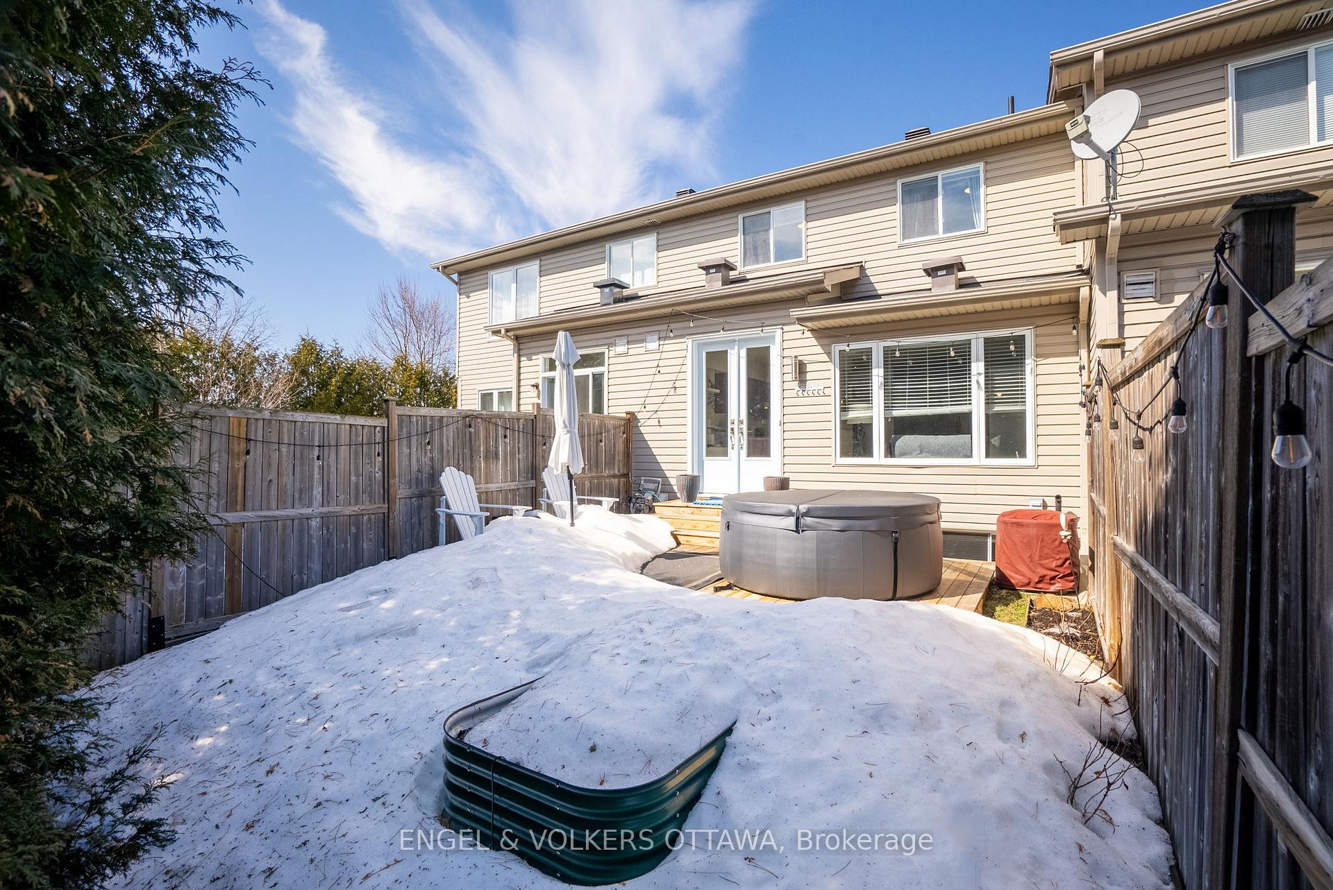 Photo 26 of 82 Cargrove, Ottawa, Carson Meadows — HOMEH