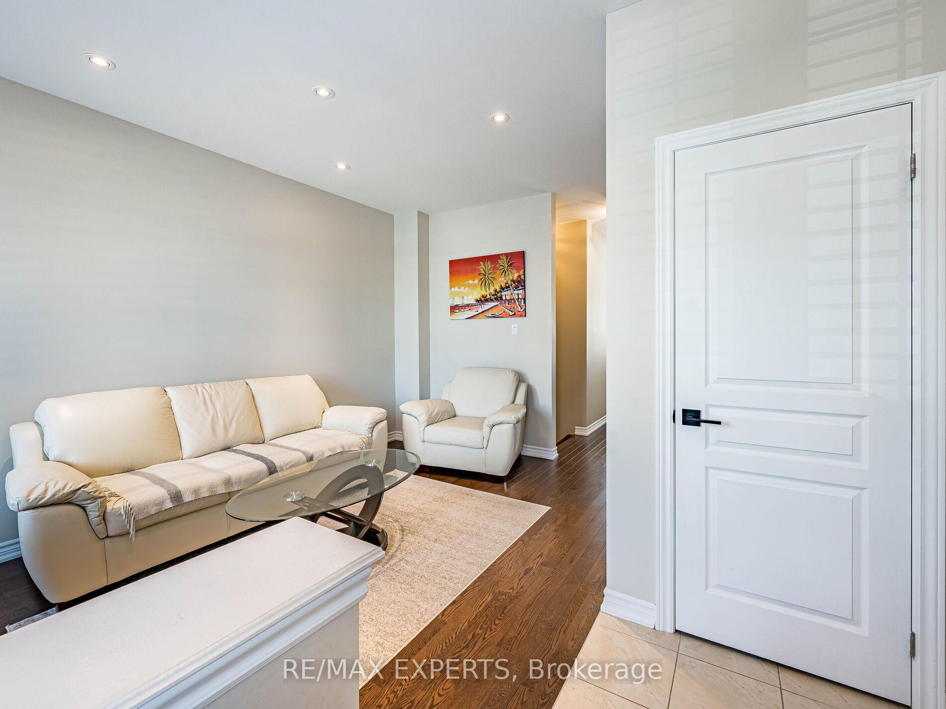 Photo 6 of 46 Jackson Drive, New Tecumseth, Tottenham — HOMEH