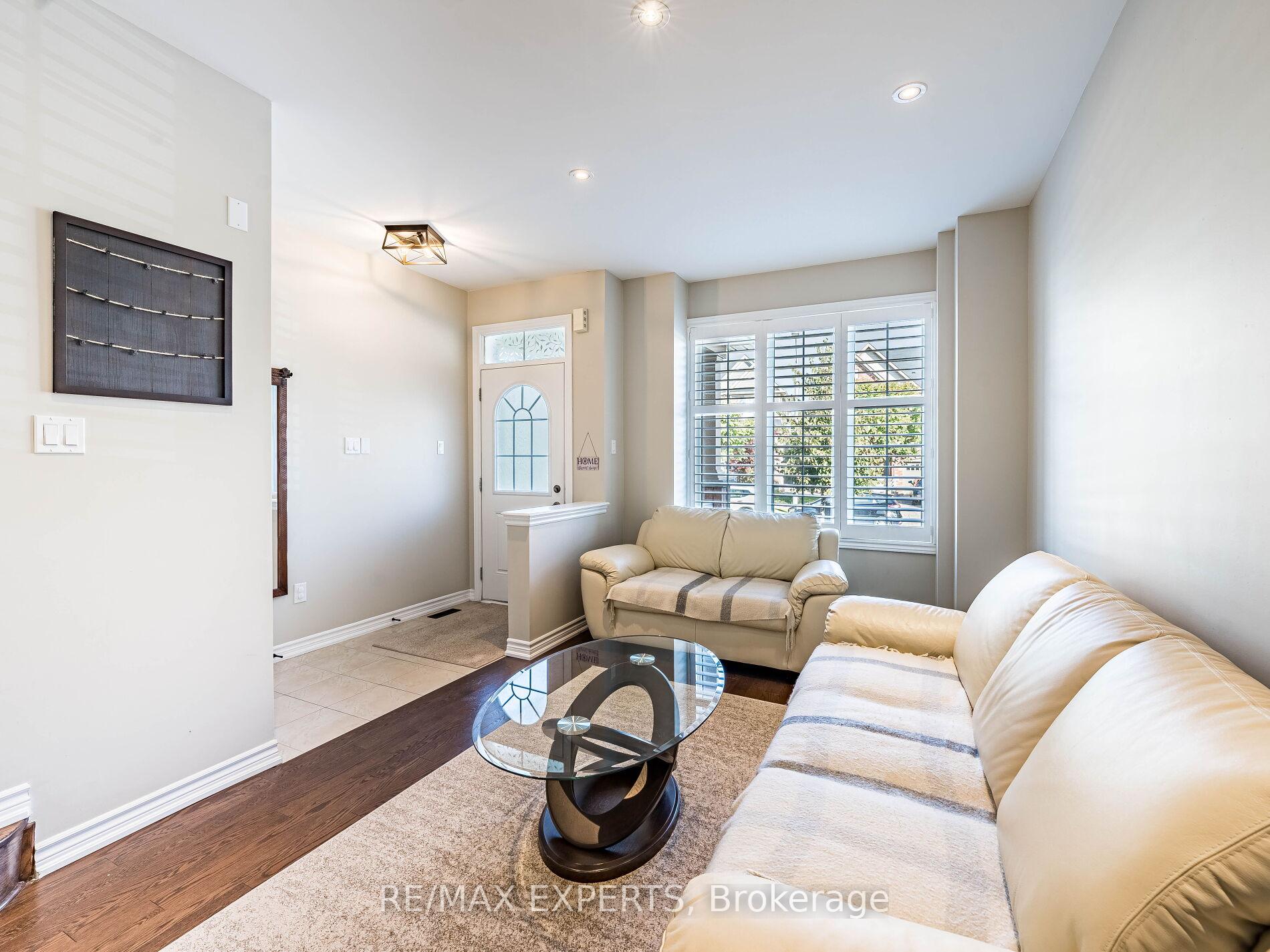 Photo 8 of 46 Jackson Drive, New Tecumseth, Tottenham — HOMEH