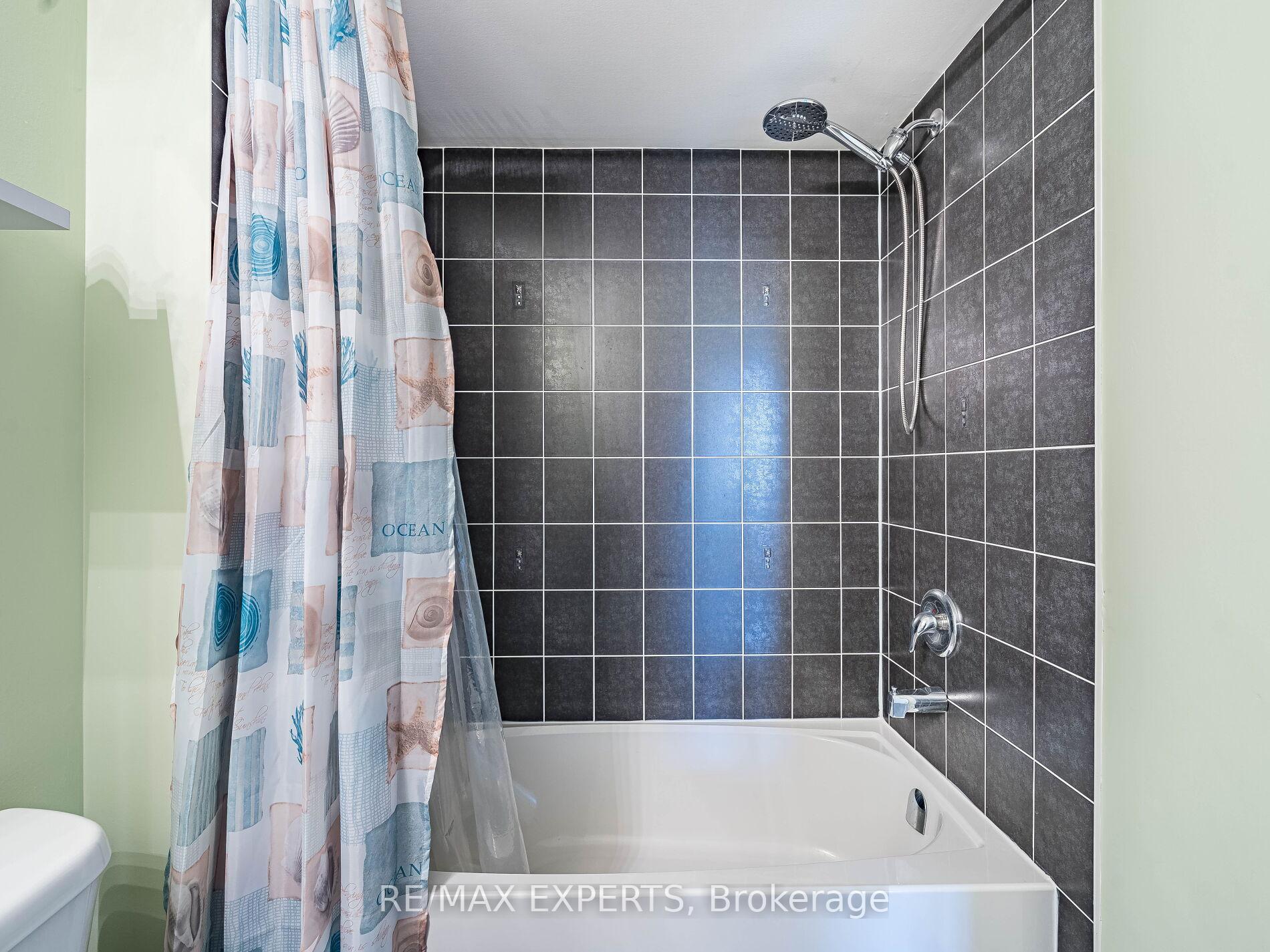 Photo 31 of 46 Jackson Drive, New Tecumseth, Tottenham — HOMEH