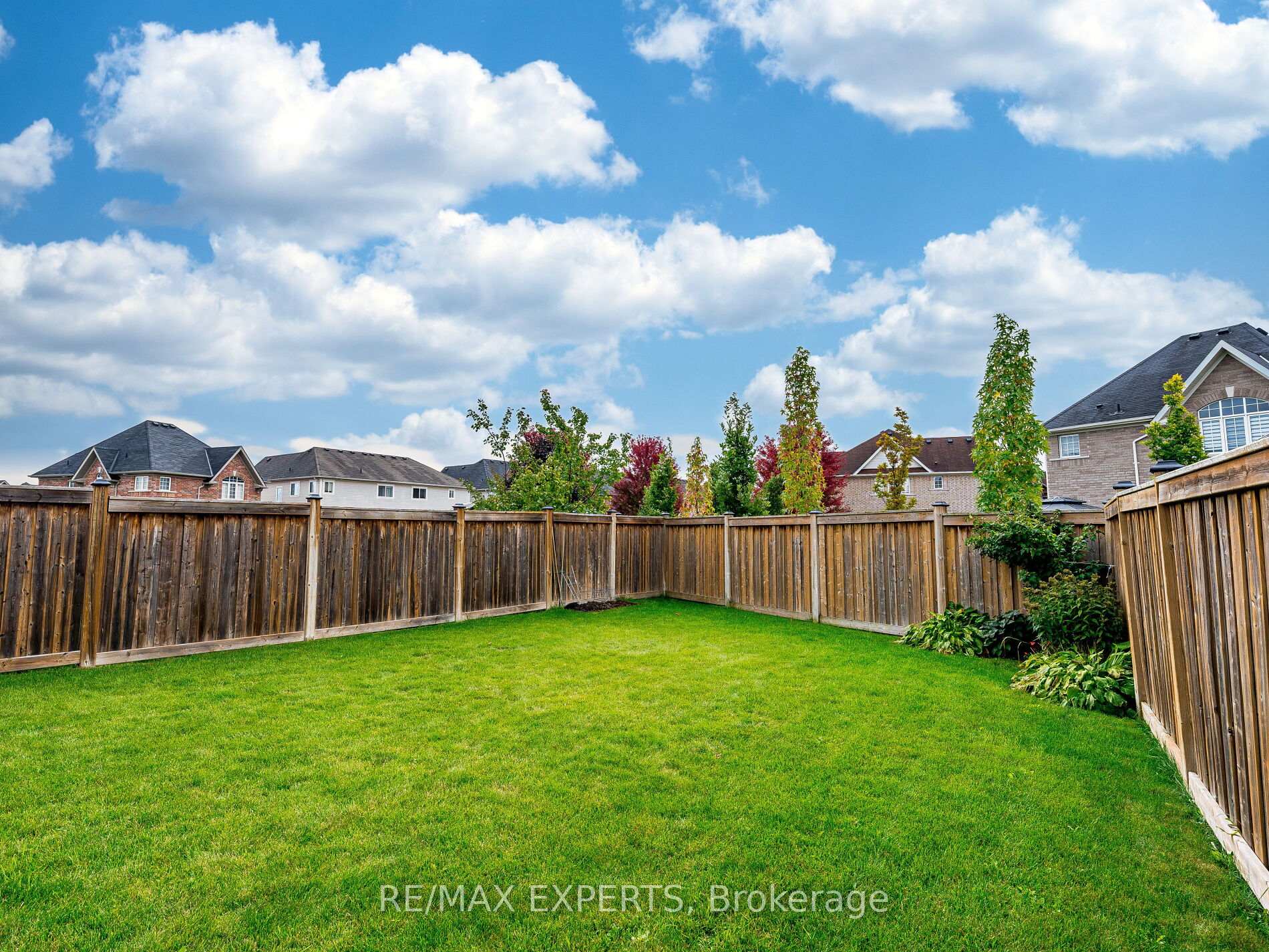 Photo 45 of 46 Jackson Drive, New Tecumseth, Tottenham — HOMEH