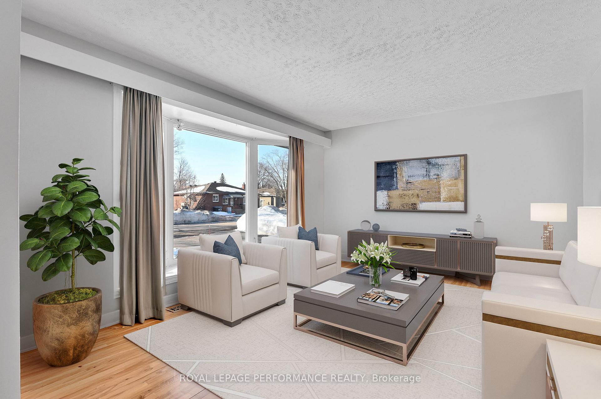 Photo 4 of 327 Fullerton Avenue, Ottawa, Overbrook/Castle Heights — HOMEH