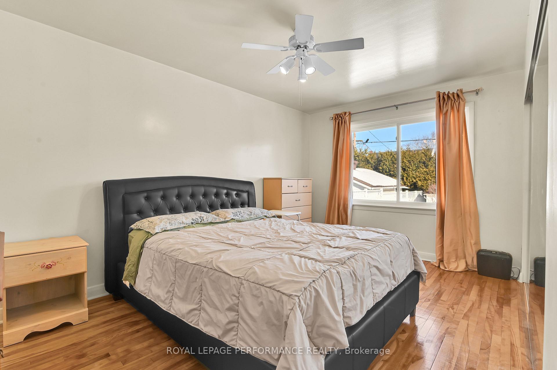 Photo 14 of 327 Fullerton Avenue, Ottawa, Overbrook/Castle Heights — HOMEH