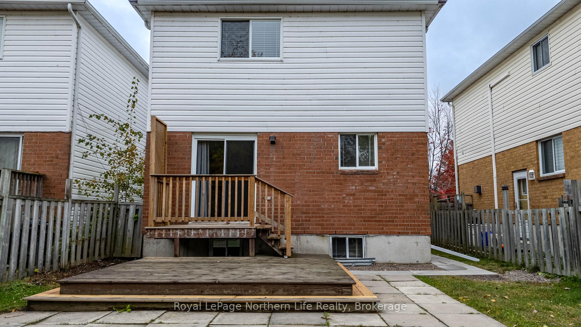 Photo 37 of 348 Champlain Street, North Bay, College Heights — HOMEH