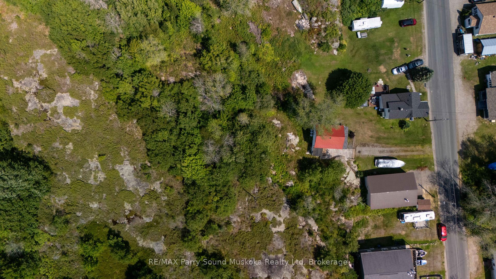 Photo 11 of 1027 Riverside Drive, Parry Sound Remote Area, Wallbridge — HOMEH