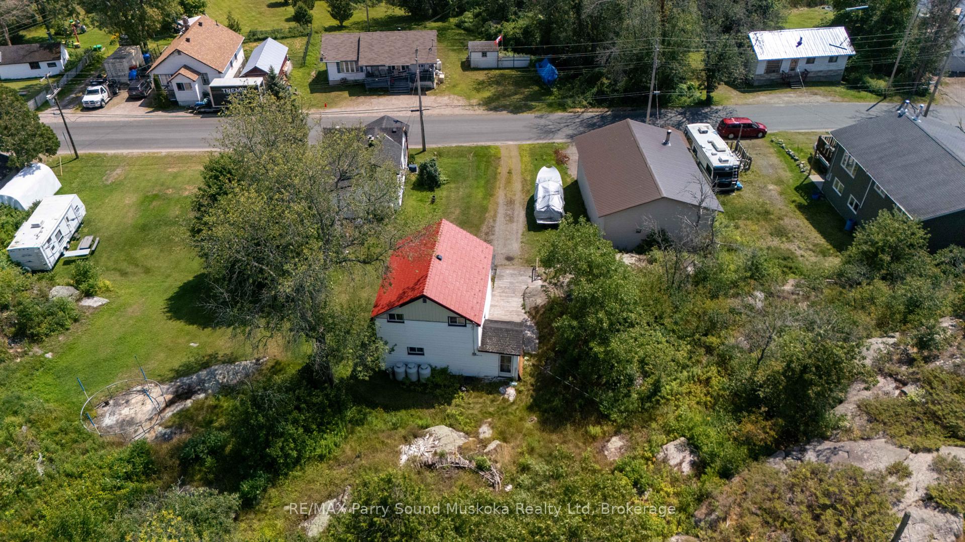 Photo 19 of 1027 Riverside Drive, Parry Sound Remote Area, Wallbridge — HOMEH