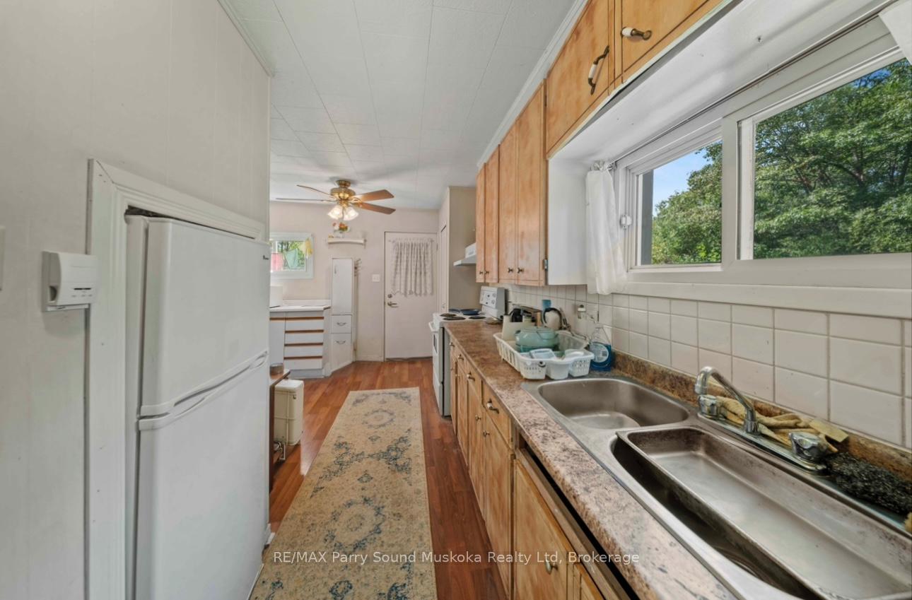 Photo 24 of 1027 Riverside Drive, Parry Sound Remote Area, Wallbridge — HOMEH