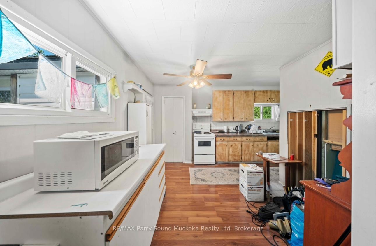 Photo 25 of 1027 Riverside Drive, Parry Sound Remote Area, Wallbridge — HOMEH