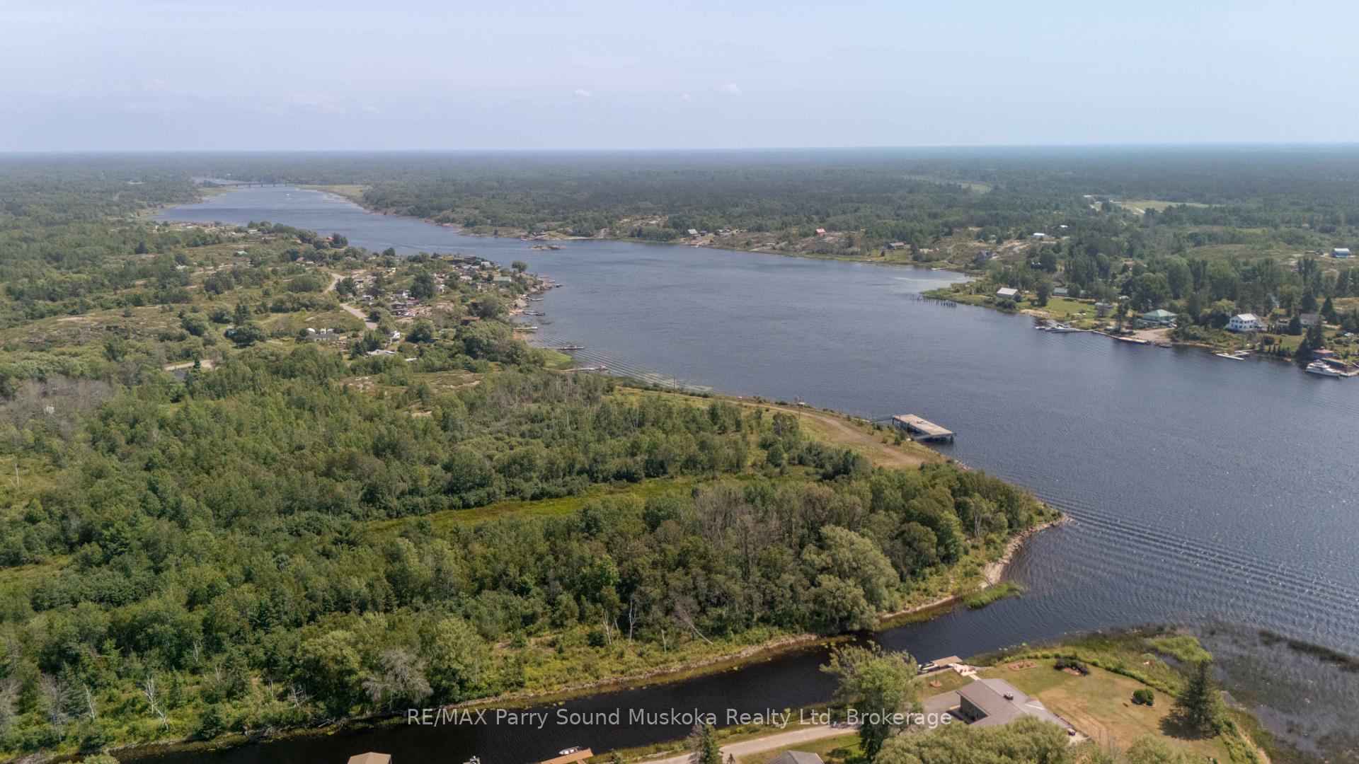 Photo 33 of 1027 Riverside Drive, Parry Sound Remote Area, Wallbridge — HOMEH