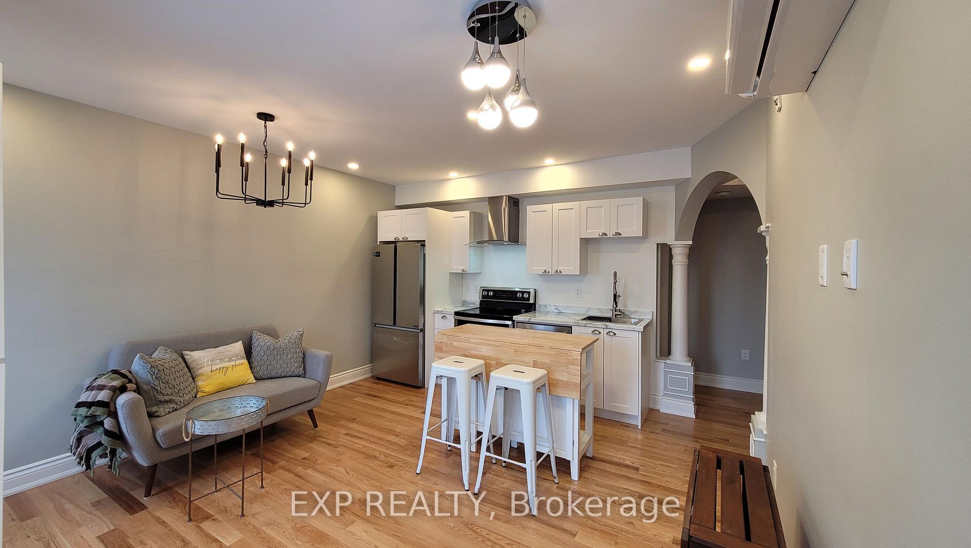 Photo 2 of Unit 201, 157-159 James Street, Ottawa, Ottawa Centre — HOMEH