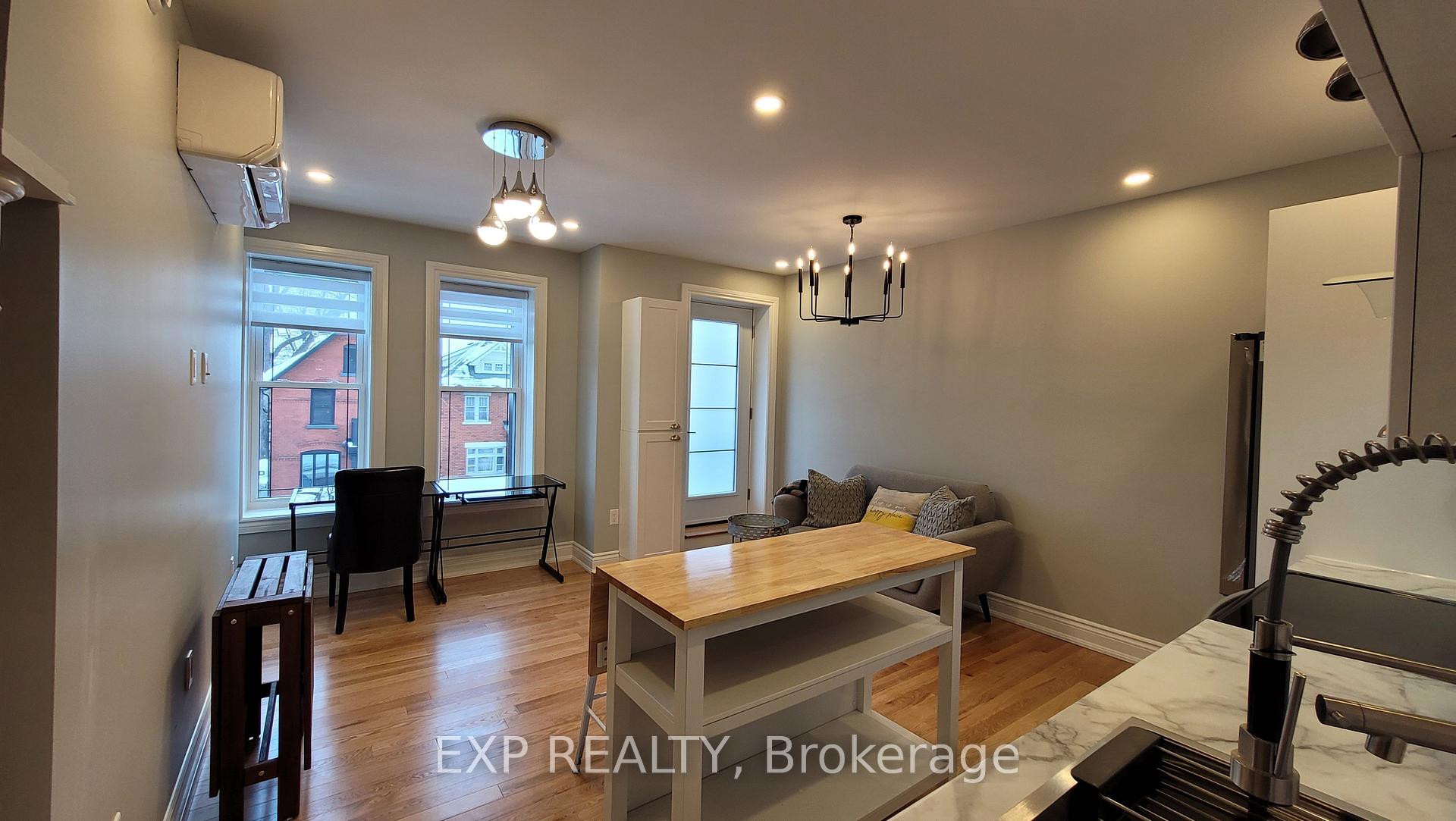 Photo 3 of Unit 201, 157-159 James Street, Ottawa, Ottawa Centre — HOMEH