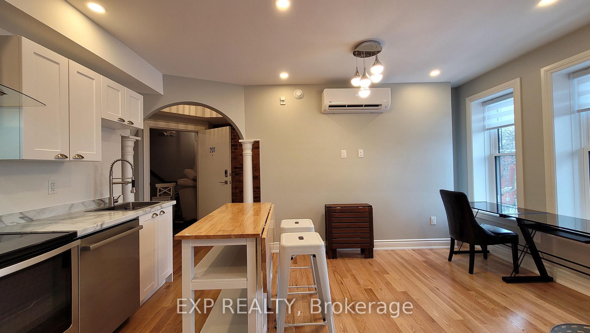 Photo 4 of Unit 201, 157-159 James Street, Ottawa, Ottawa Centre — HOMEH
