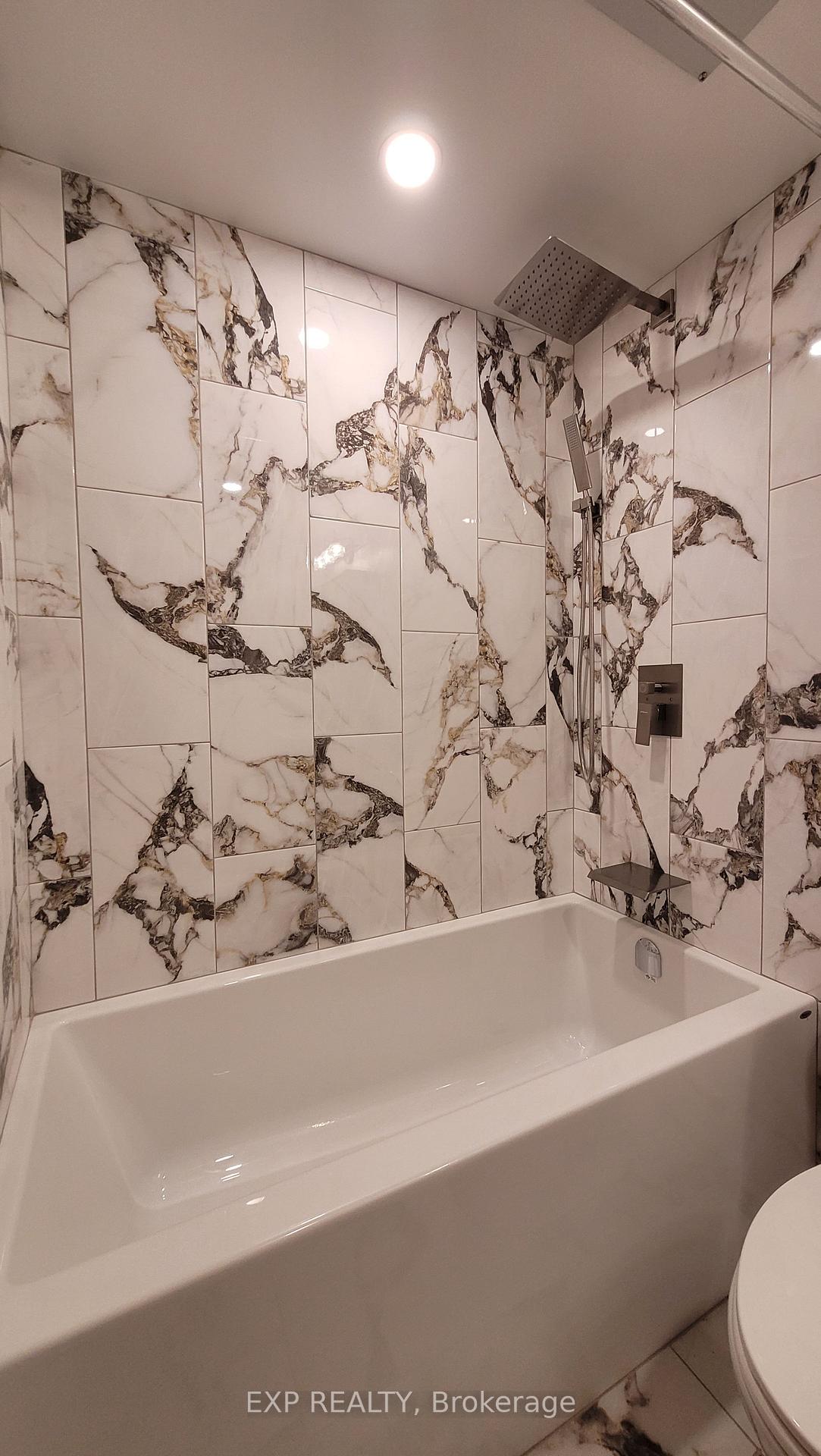 Photo 11 of Unit 201, 157-159 James Street, Ottawa, Ottawa Centre — HOMEH