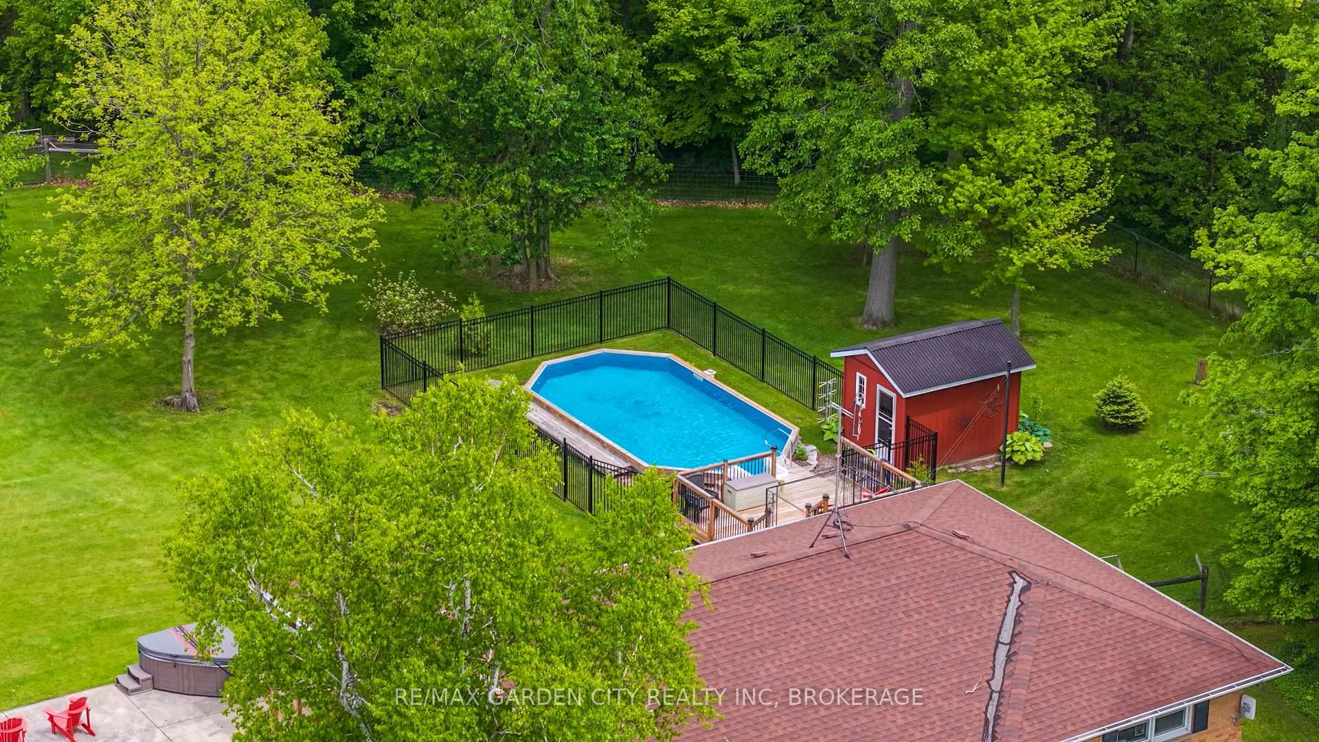 Photo 4 of 851 Hwy 20 W, Pelham, North Pelham — HOMEH