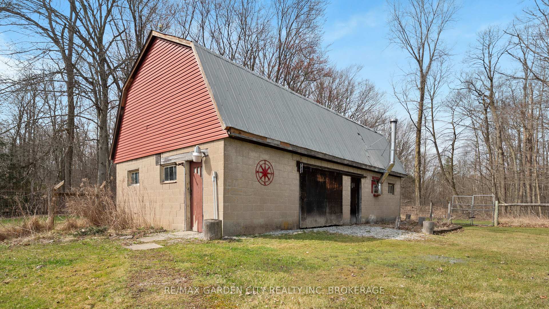 Photo 40 of 851 Hwy 20 W, Pelham, North Pelham — HOMEH