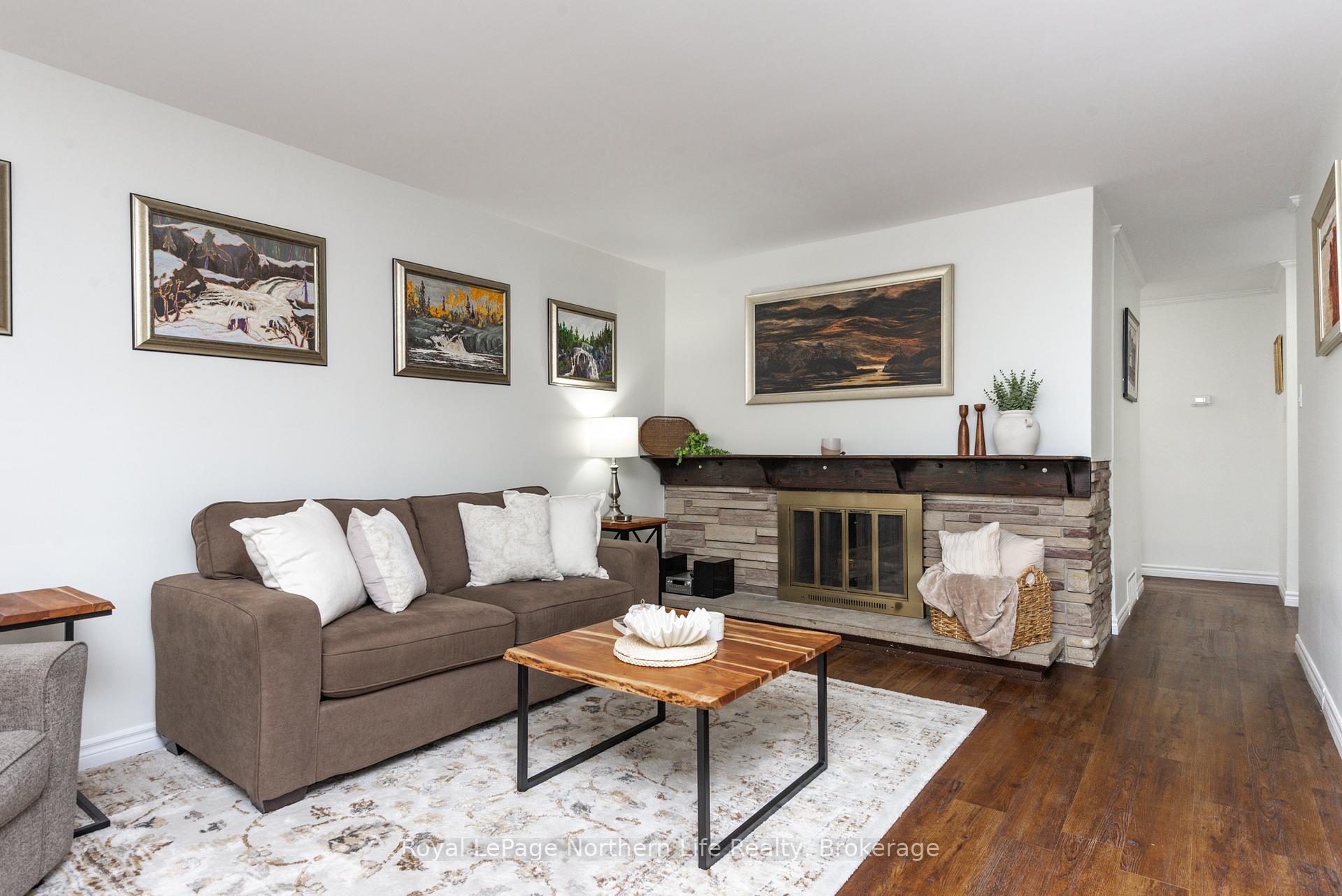 Photo 9 of 300 Leonard Street, North Bay, College Heights — HOMEH
