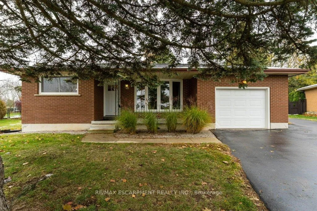 Photo 1 of 14 Orchard Crescent, Norfolk, Waterford — HOMEH