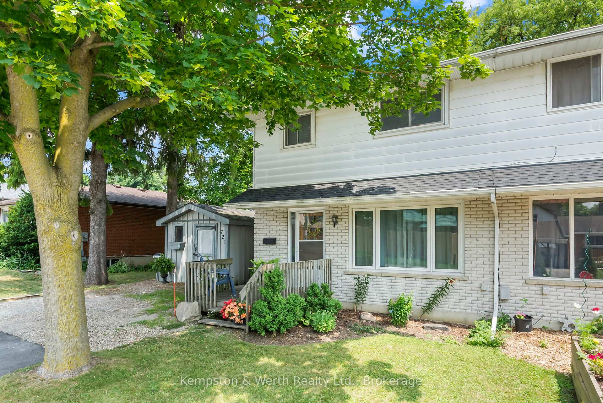 Photo 3 of 721 John Street W, North Perth, Listowel — HOMEH