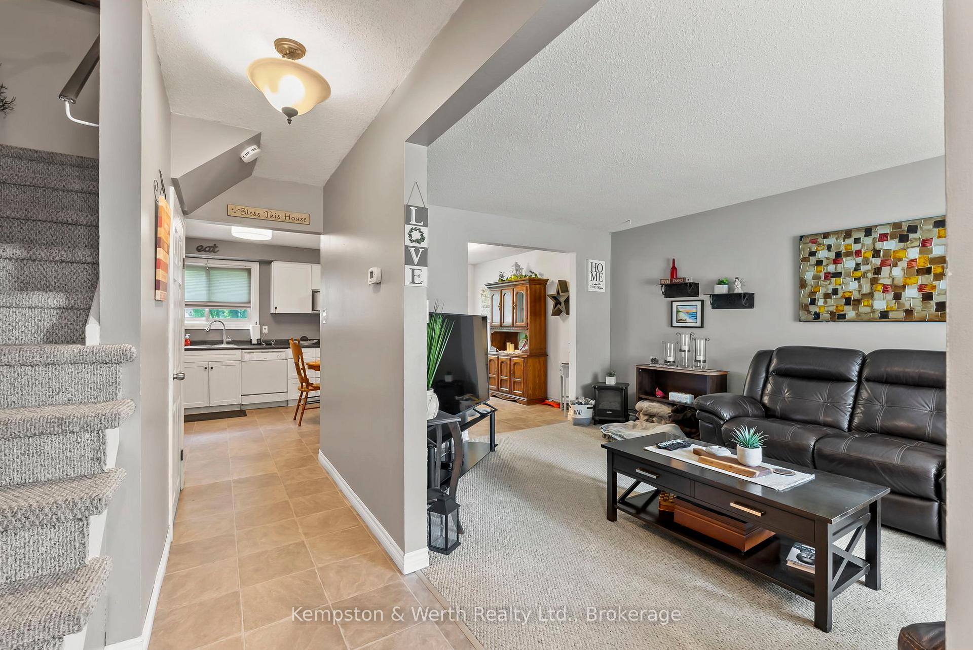 Photo 6 of 721 John Street W, North Perth, Listowel — HOMEH