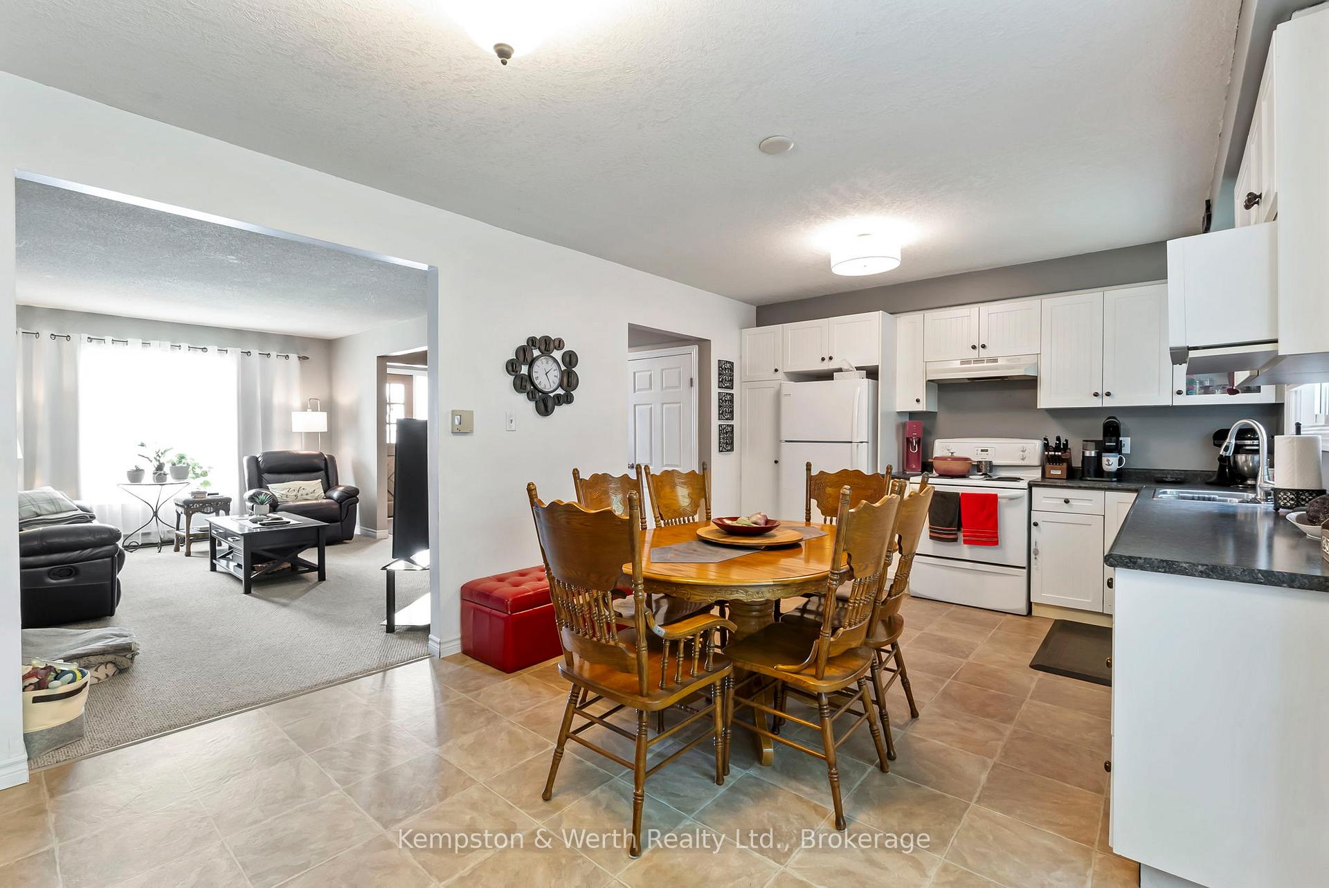Photo 10 of 721 John Street W, North Perth, Listowel — HOMEH