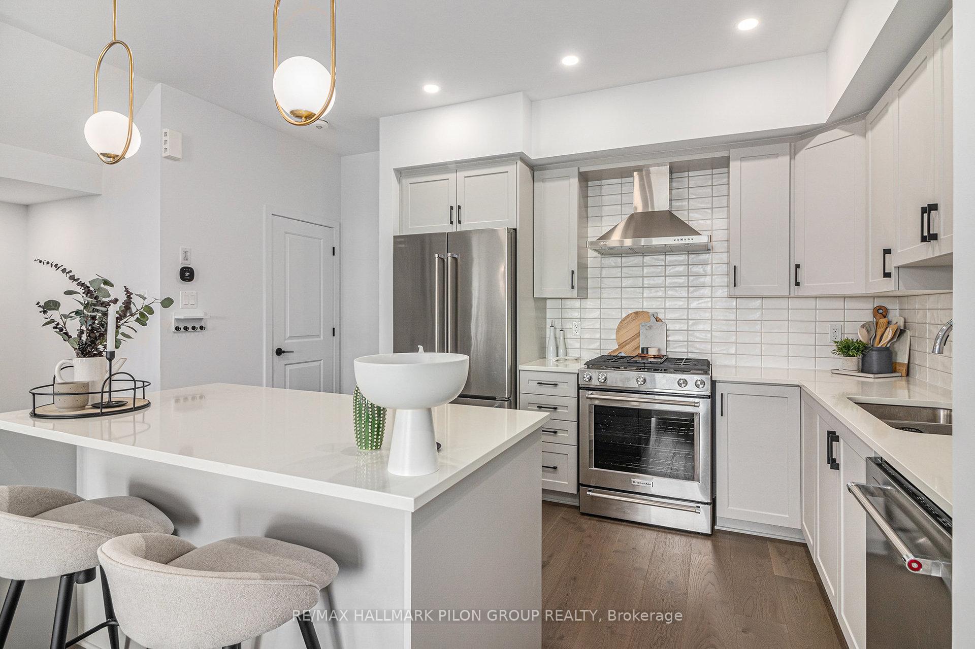 Photo 10 of 1792 Crux Road, Ottawa, Mer Bleue/Bradley Estates/Anderson Park — HOMEH