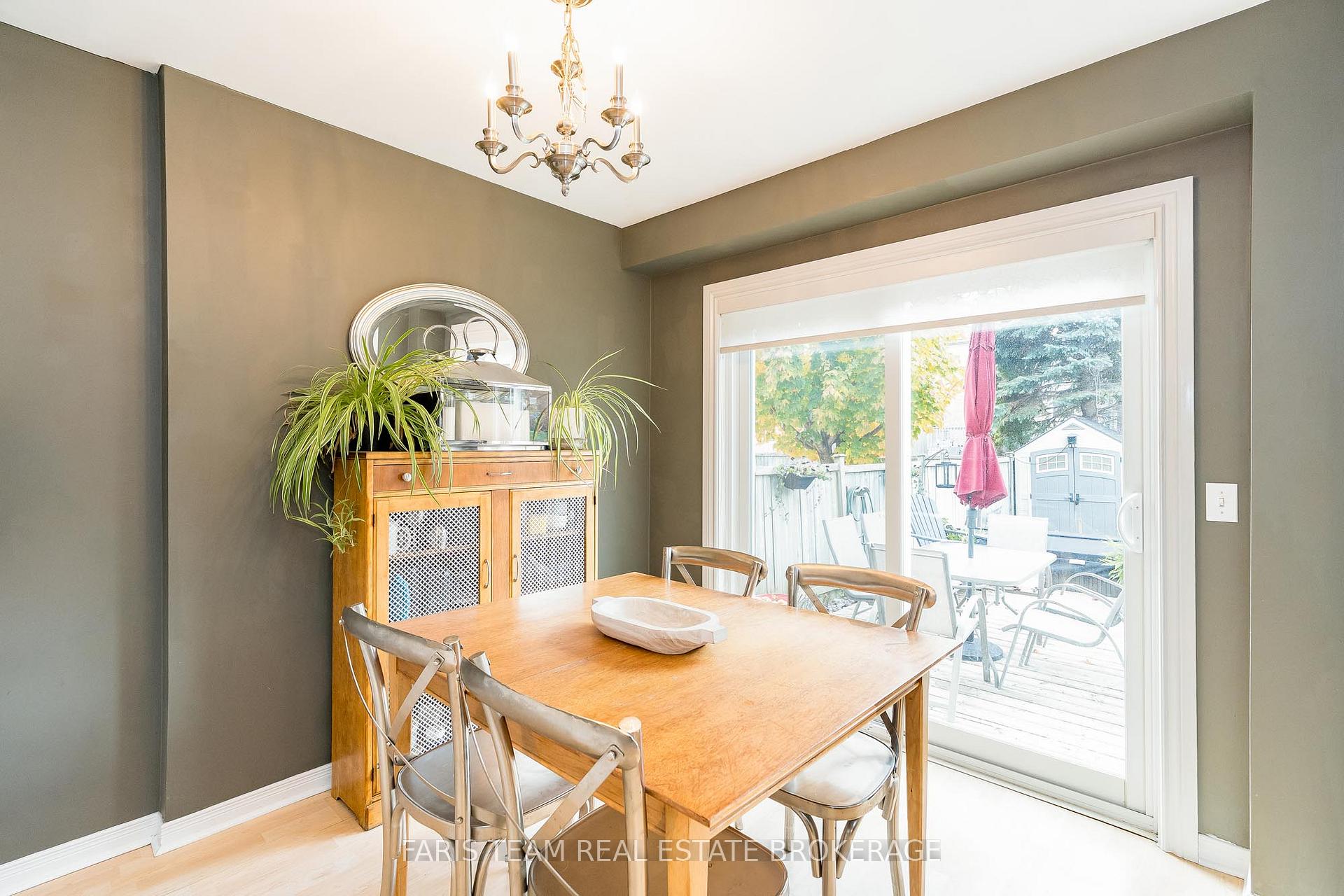 Photo 9 of 6 Julia Crescent, Orillia — HOMEH
