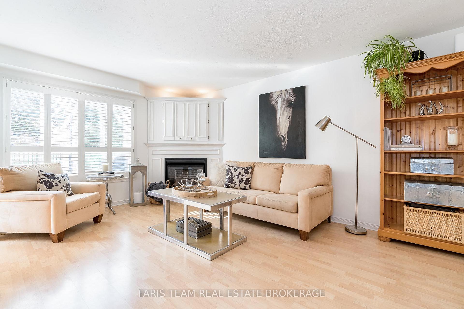 Photo 12 of 6 Julia Crescent, Orillia — HOMEH
