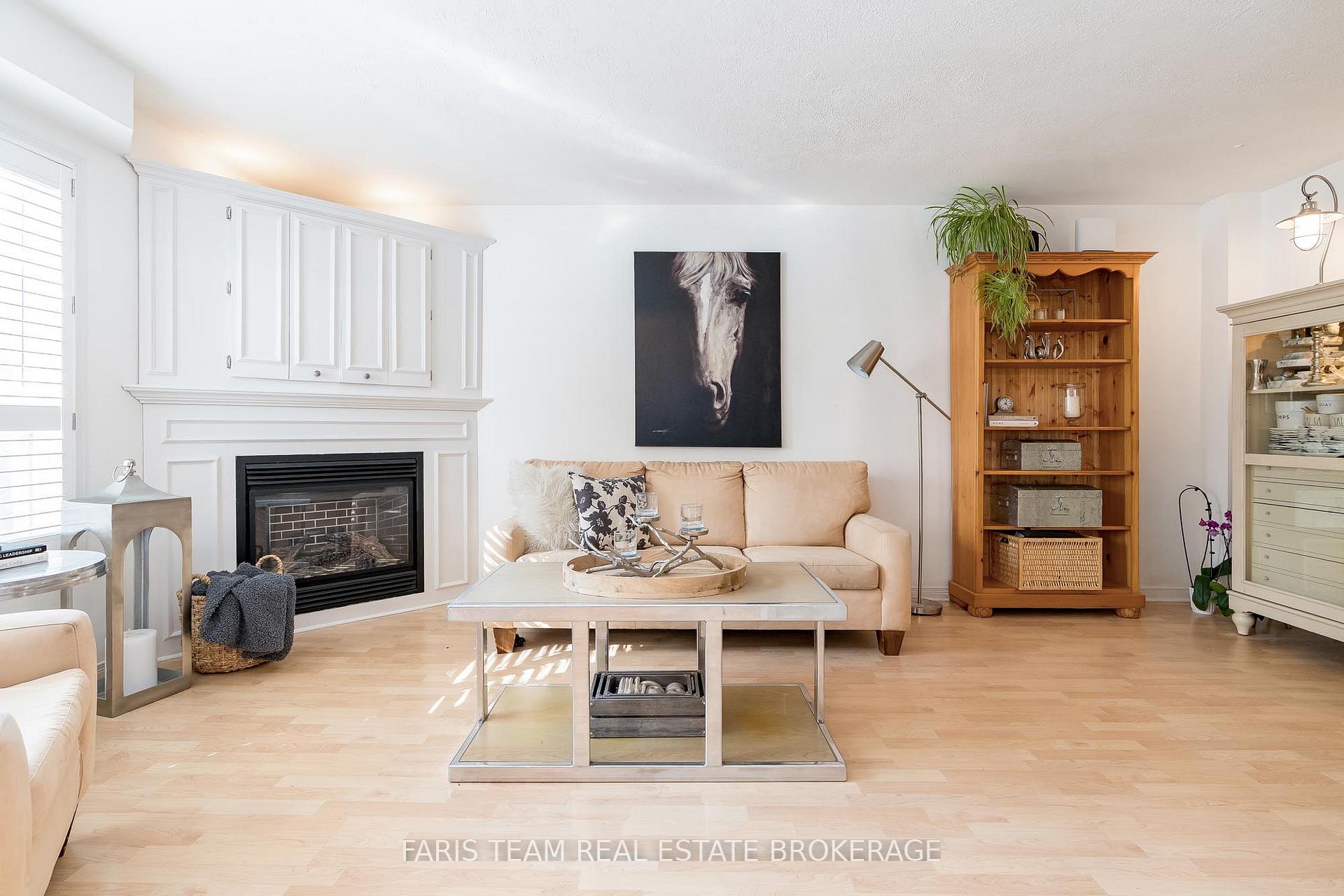 Photo 13 of 6 Julia Crescent, Orillia — HOMEH