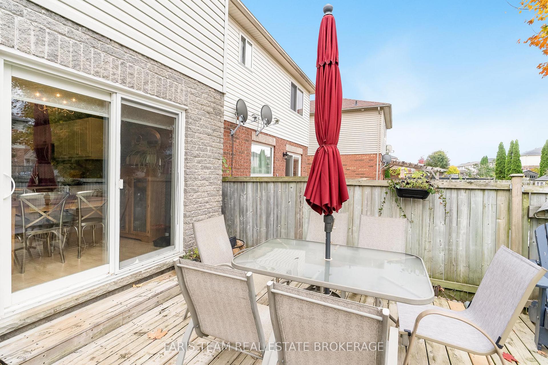 Photo 23 of 6 Julia Crescent, Orillia — HOMEH