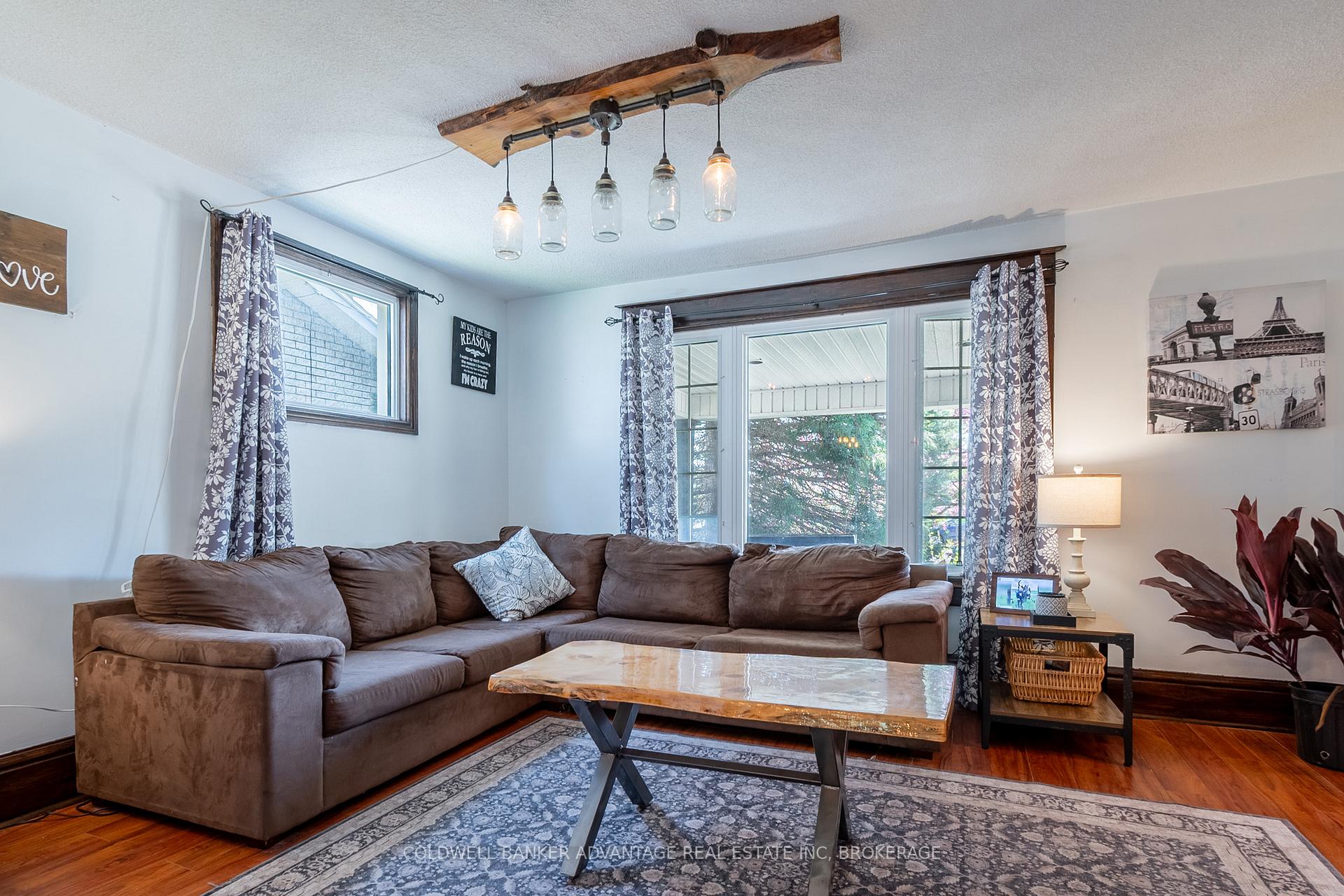 Photo 6 of 17 Port Robinson Road, Pelham, Fonthill — HOMEH
