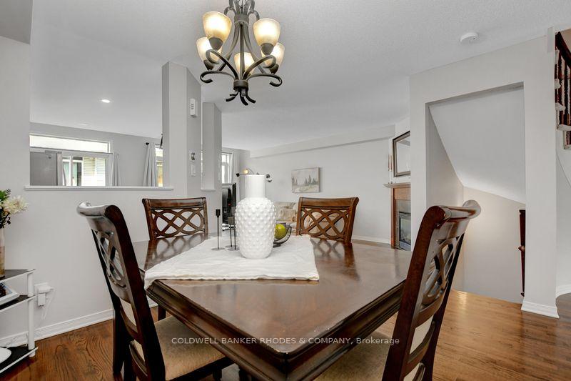 Photo 7 of 261 Rolling Meadow Crescent, Ottawa, Mer Bleue/Bradley Estates/Anderson Park — HOMEH