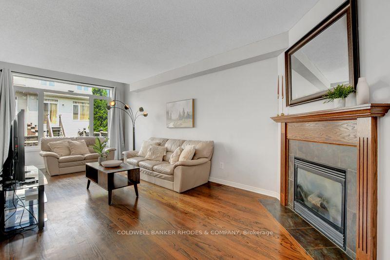 Photo 13 of 261 Rolling Meadow Crescent, Ottawa, Mer Bleue/Bradley Estates/Anderson Park — HOMEH