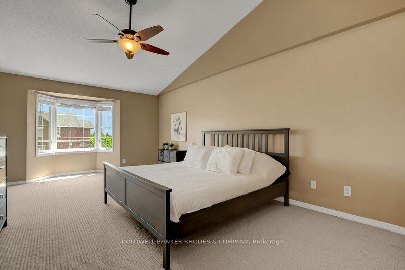Photo 14 of 261 Rolling Meadow Crescent, Ottawa, Mer Bleue/Bradley Estates/Anderson Park — HOMEH