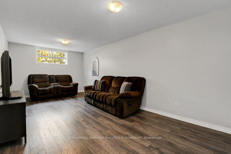 Photo 23 of 261 Rolling Meadow Crescent, Ottawa, Mer Bleue/Bradley Estates/Anderson Park — HOMEH