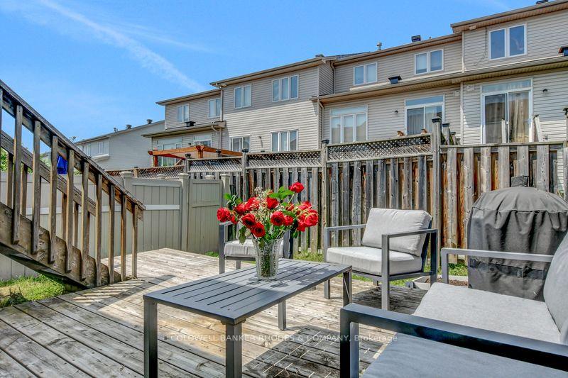 Photo 25 of 261 Rolling Meadow Crescent, Ottawa, Mer Bleue/Bradley Estates/Anderson Park — HOMEH