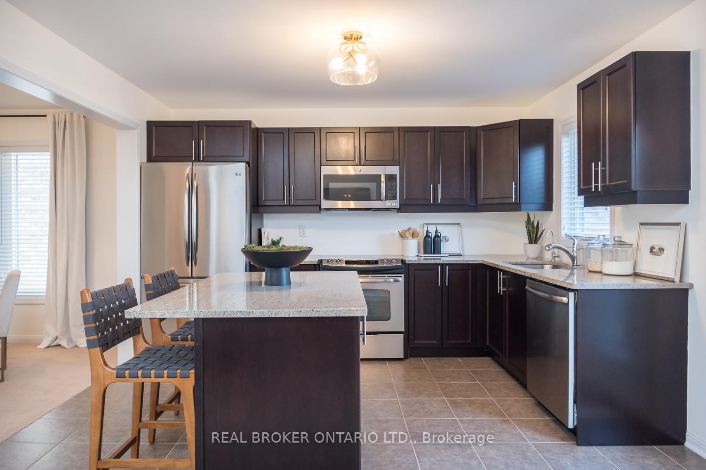 Photo 11 of 415 Dymott Avenue, Milton, Harrison — HOMEH