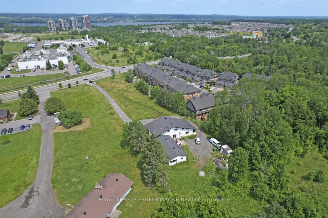 Photo 2 of 1016 Old Montreal Road, Ottawa, Springridge/East Village — HOMEH