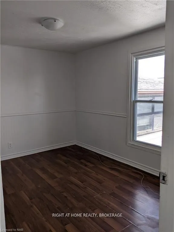 Photo 8 of Unit A, 6153 william Street, Niagara Falls, Cherrywood — HOMEH