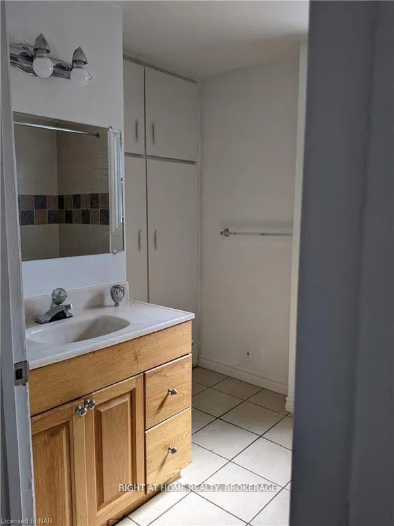Photo 10 of Unit A, 6153 william Street, Niagara Falls, Cherrywood — HOMEH