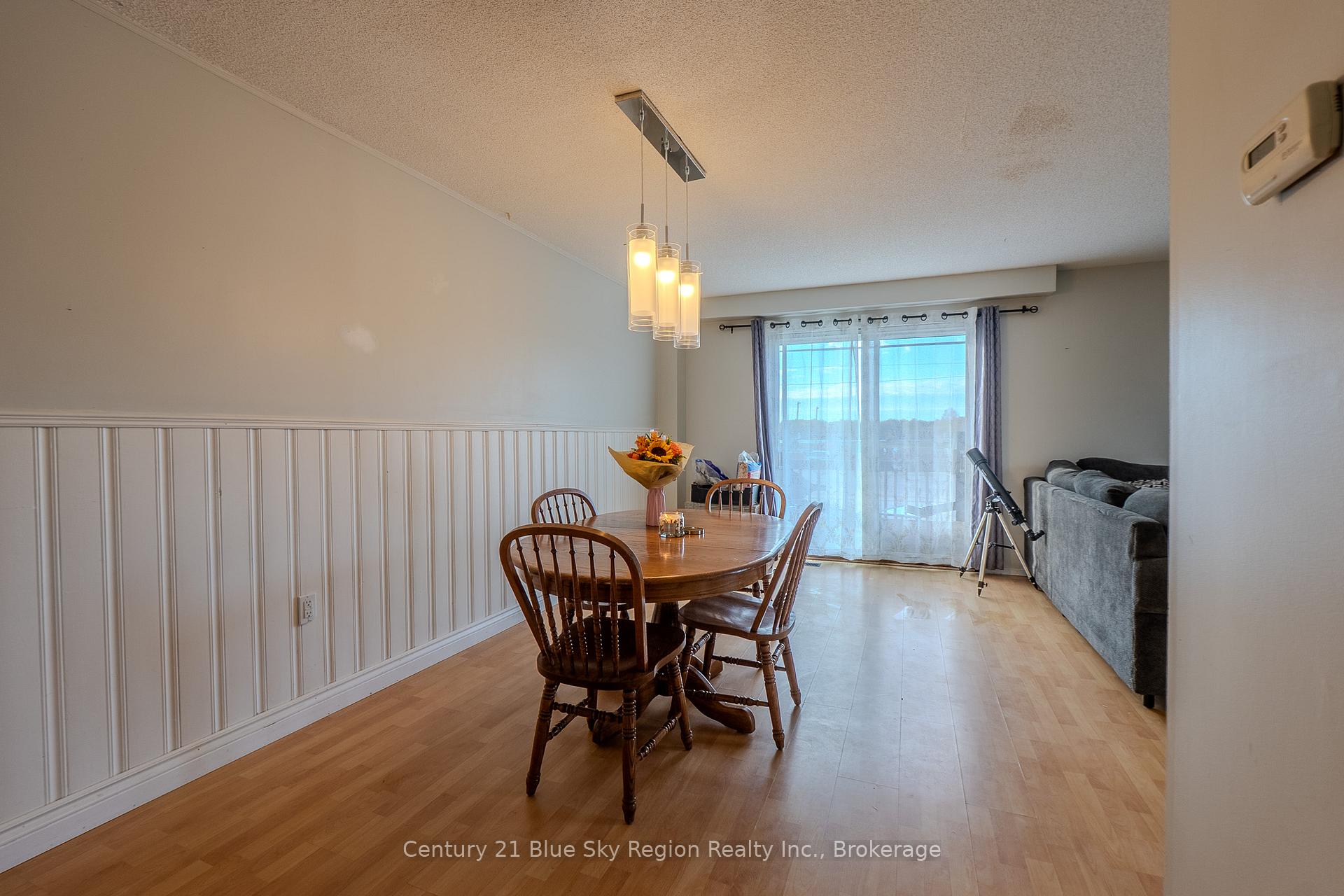 Photo 6 of 4 Sovereign Drive, North Bay, Birchaven — HOMEH