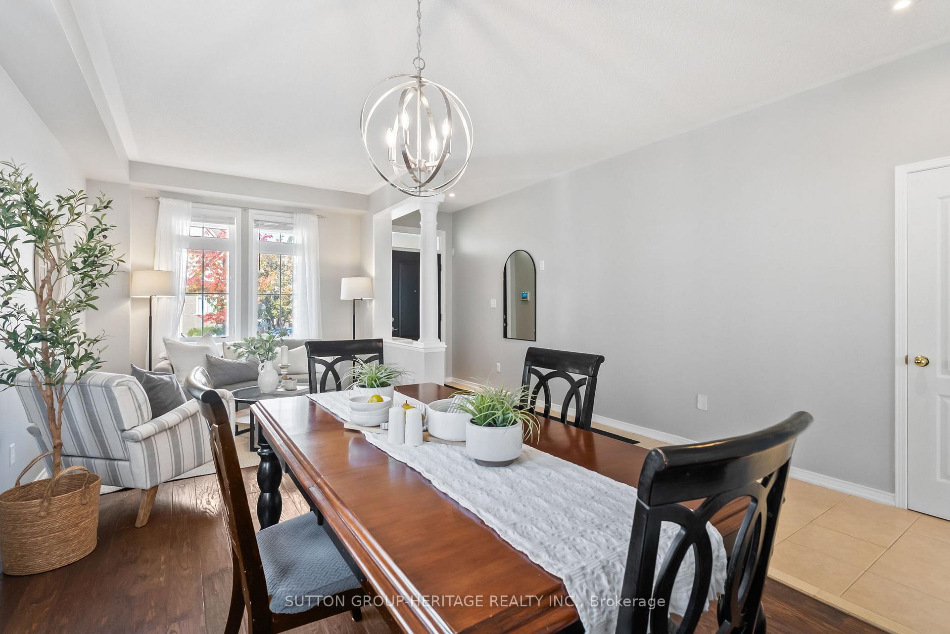 Photo 3 of 2328 Pilgrim Square, Oshawa, Windfields — HOMEH