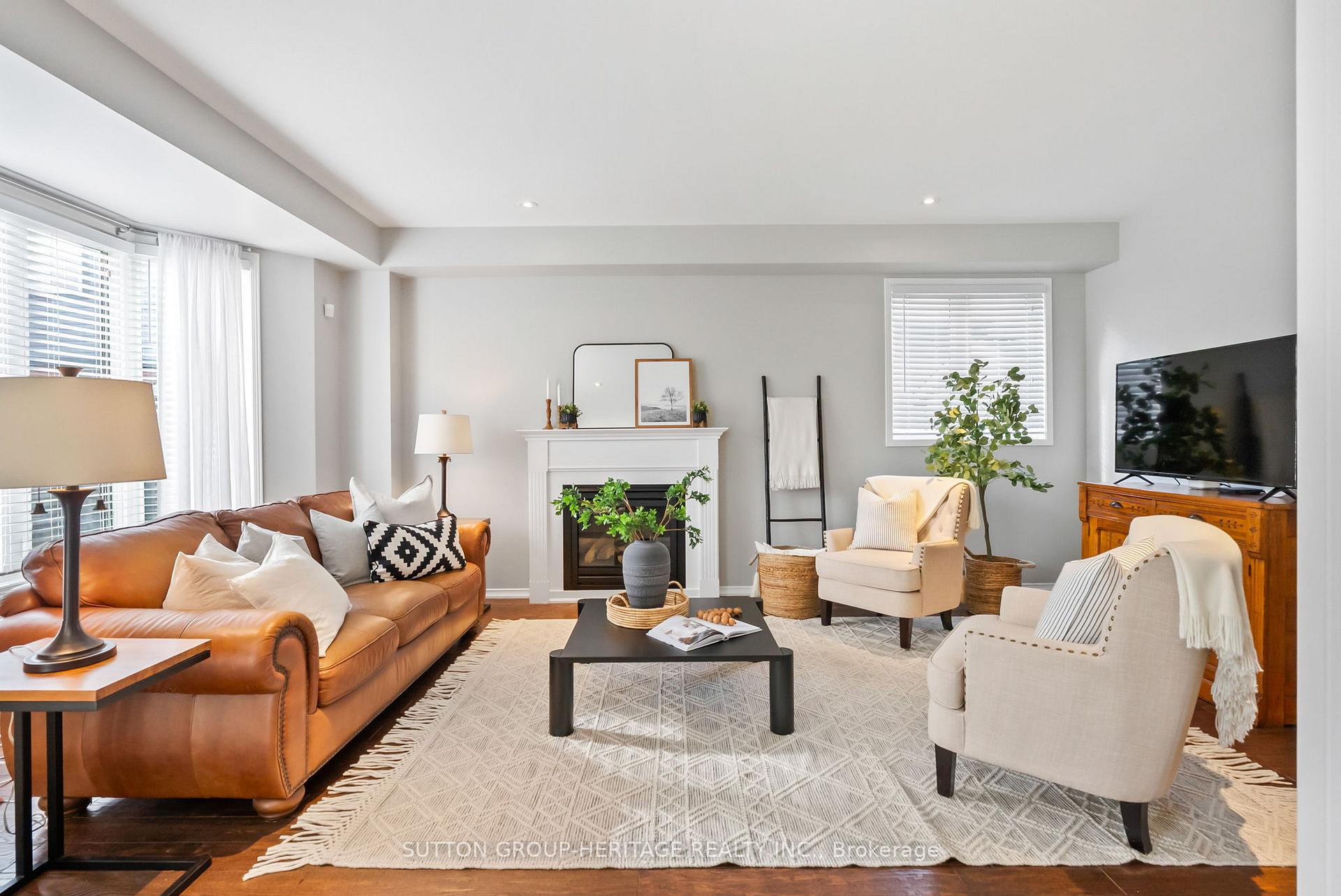 Photo 31 of 2328 Pilgrim Square, Oshawa, Windfields — HOMEH