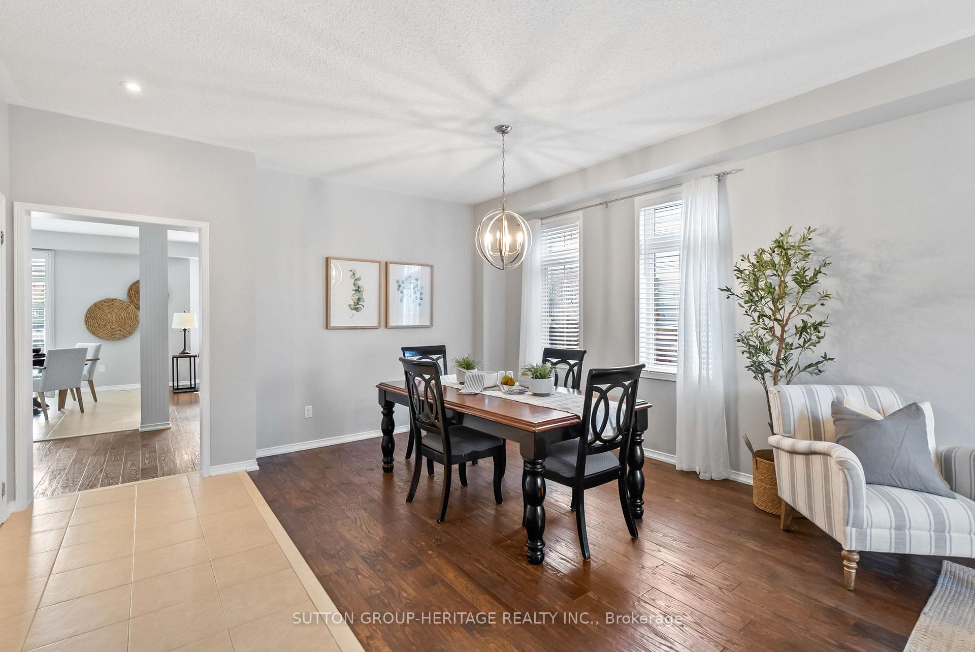 Photo 42 of 2328 Pilgrim Square, Oshawa, Windfields — HOMEH